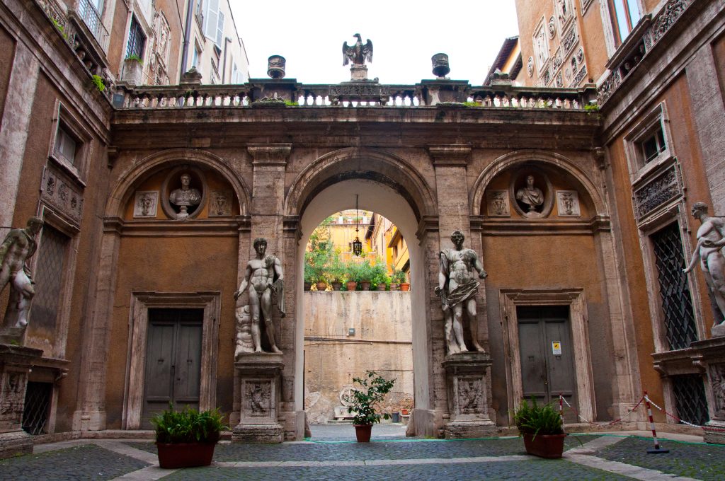 Visiting the Jewish Ghetto in Rome? What You Have to Know